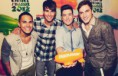 /album/big-time-rush/kcas-31-03-12-with-the-award-jpg/